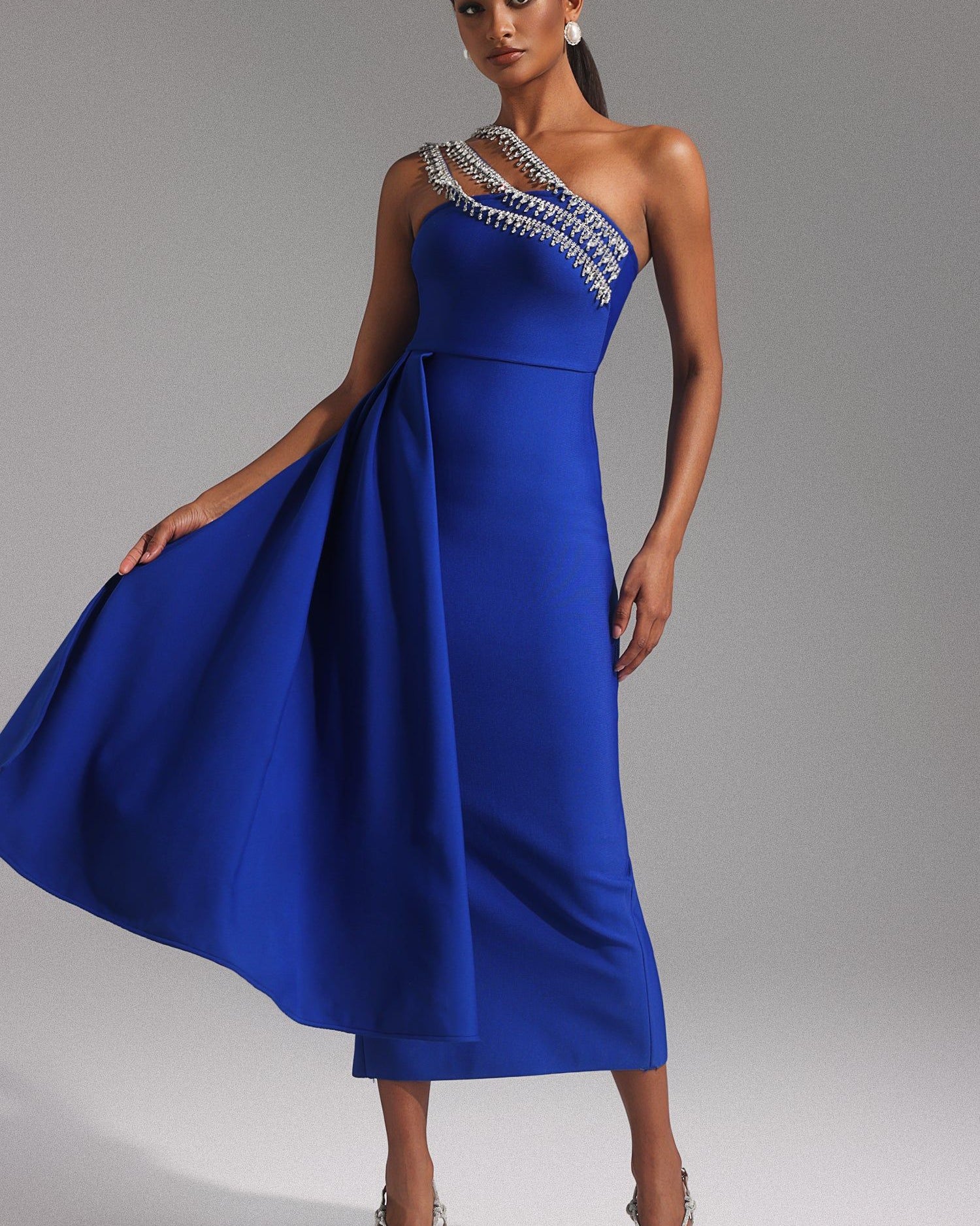 Lucienne Kristal Askılı Saten Drape Midi Elbise