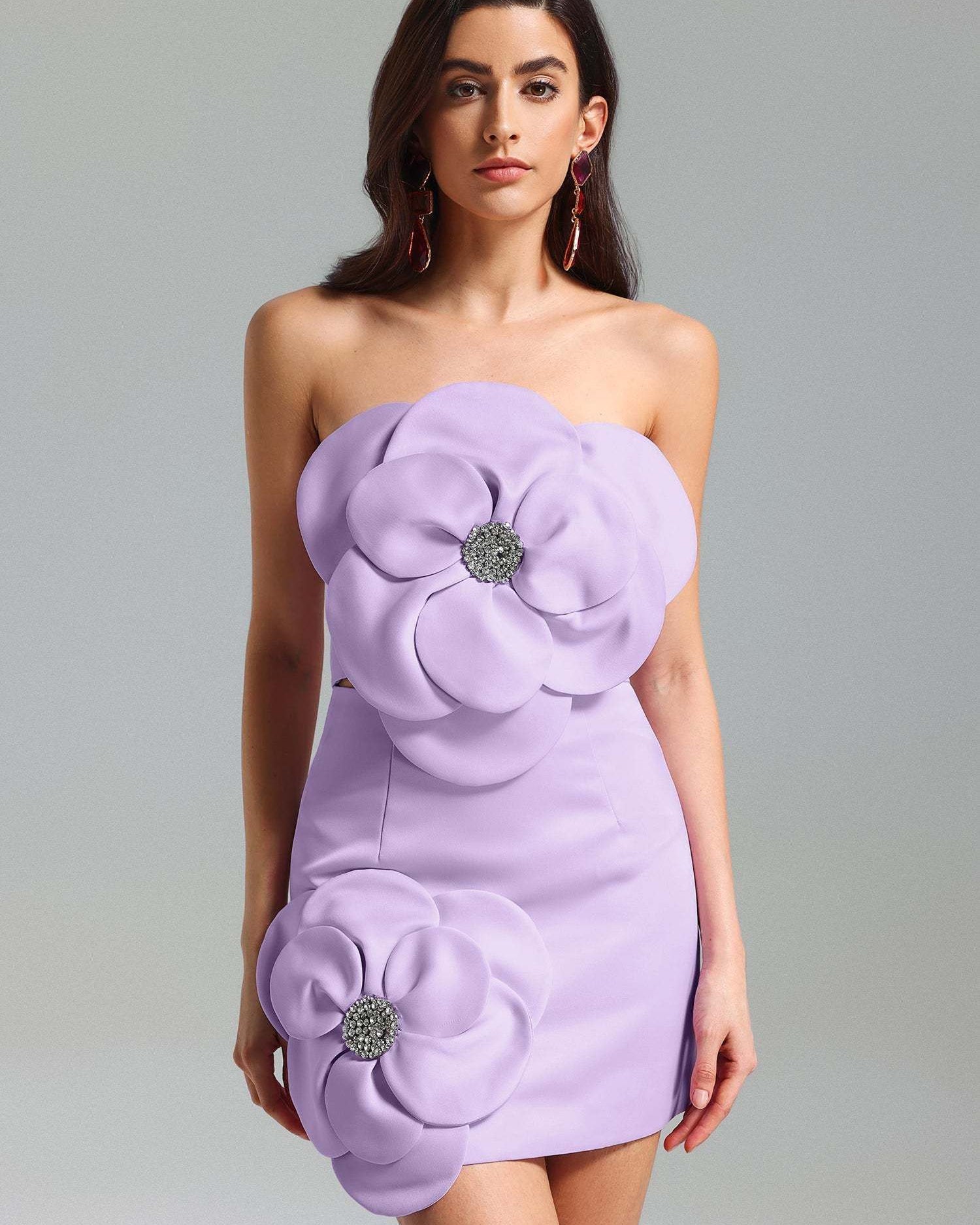 Violette Üç Boyutlu Çiçek Aplikeli Straplez Mini Elbise